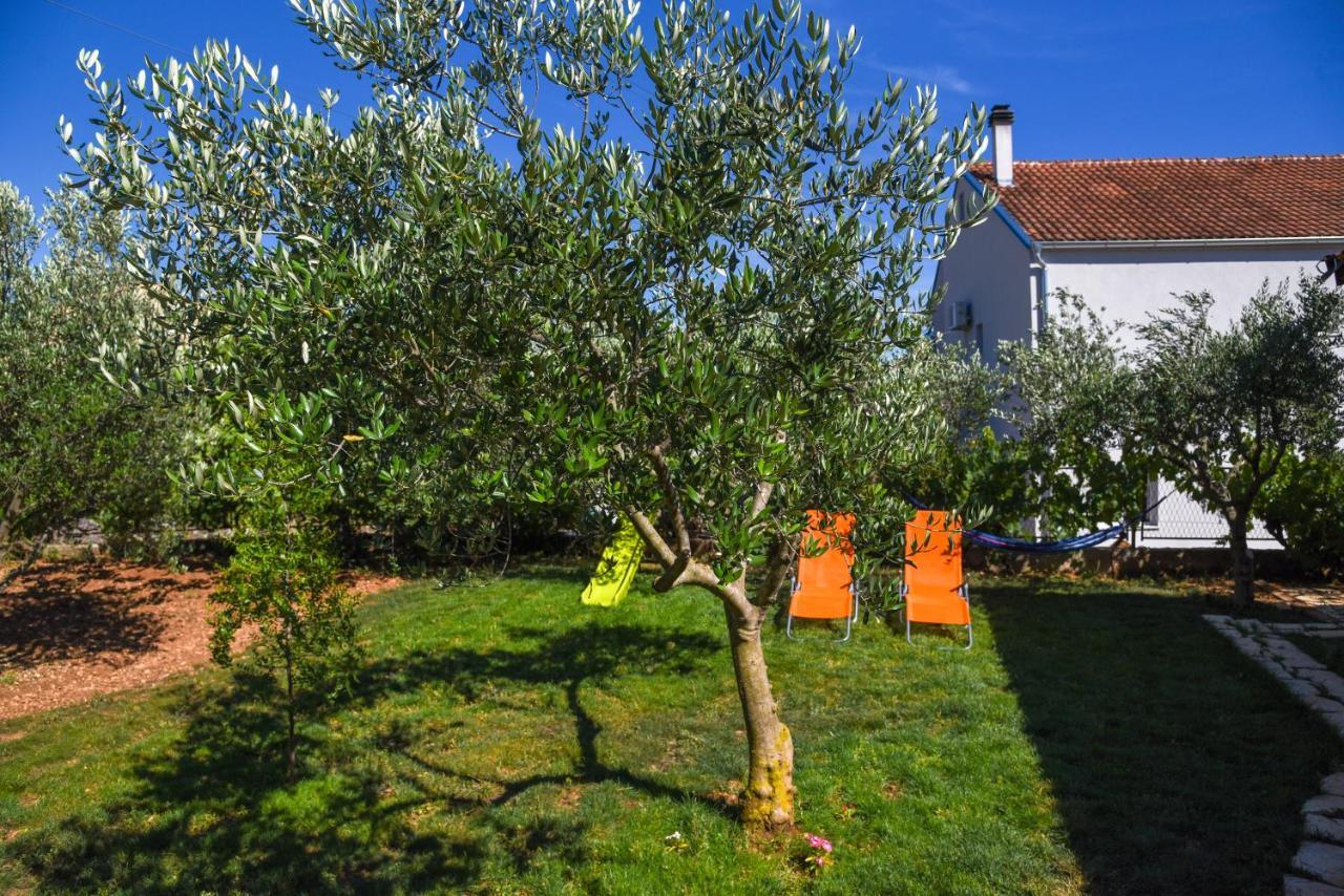 House Matea Villa Bilice Exterior foto